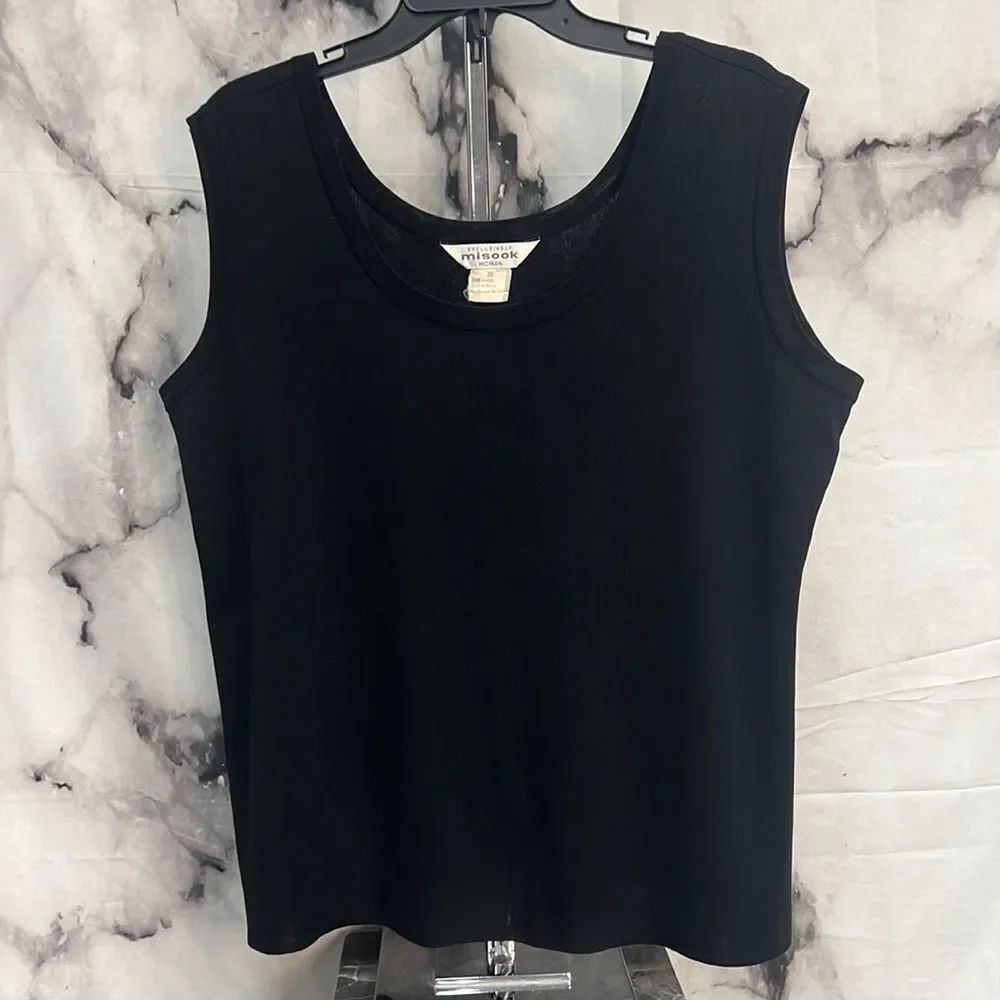 * Misook Black no sleeve top
